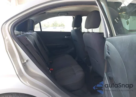 2015 Chevrolet Sonic Lt Auto из США, поврежденный, VIN 1G1JC5SH6F4137658